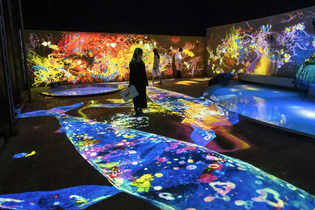 teamlab | 声光影像,万物的剧场_艺术展