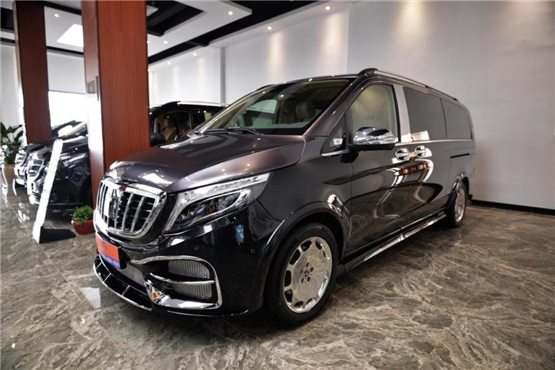 进口奔驰迈巴赫vs980定制商务车不仅有颜还很有料