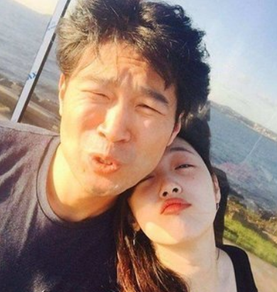 原创崔雪莉谈理想型男友最看重外貌和年龄前男友崔子是个意外