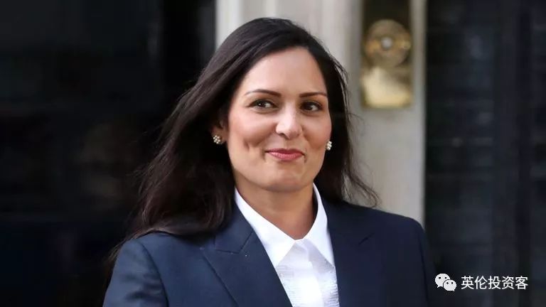 走移民"精英化"路线,英国新任内政大臣普丽蒂·帕特尔(priti patel)