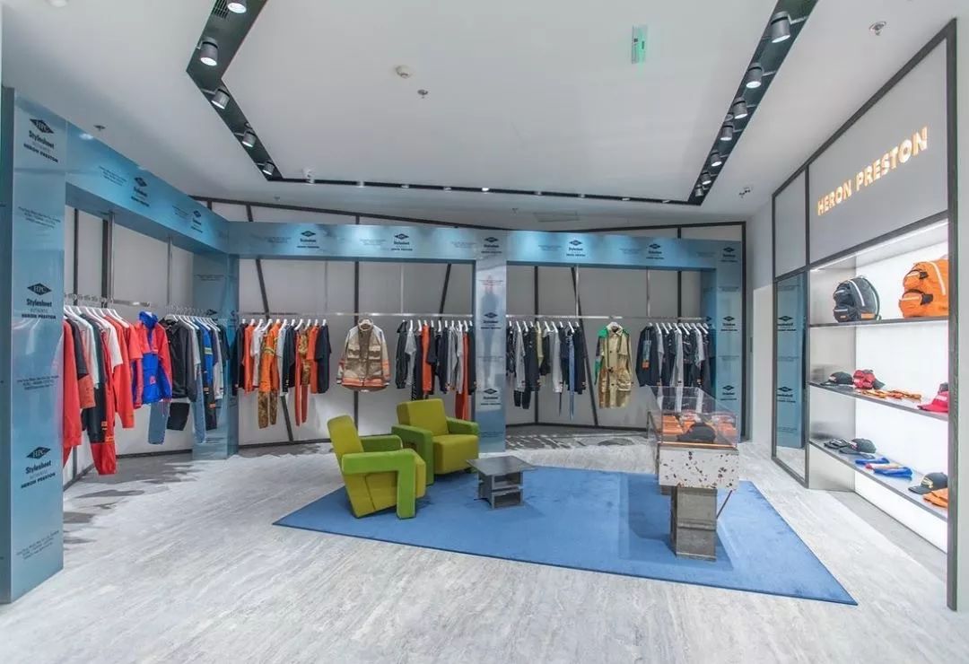 heronpreston上海首店于国金中心正式开幕橙色风暴来袭