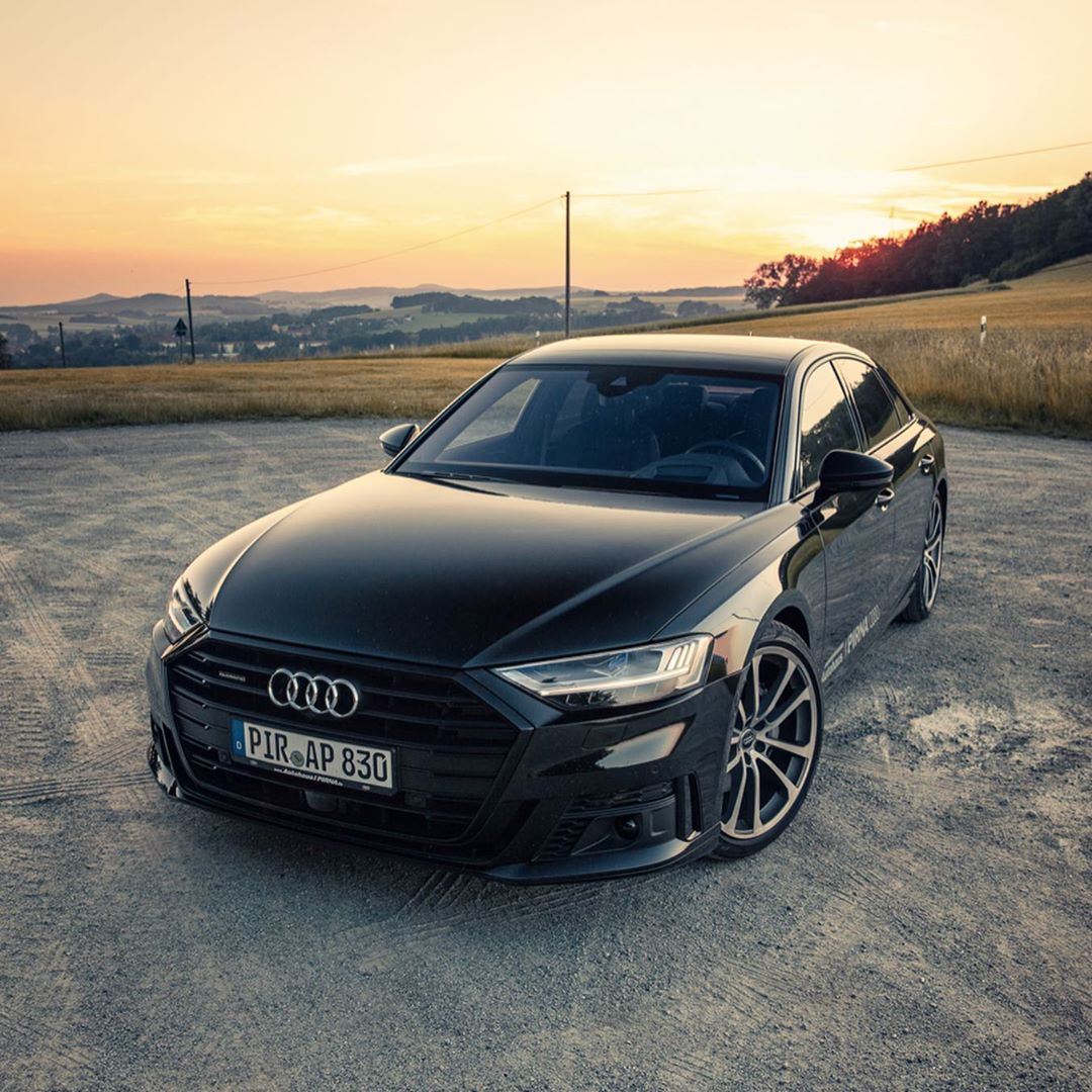 运动的造型 奥迪a8海外实车