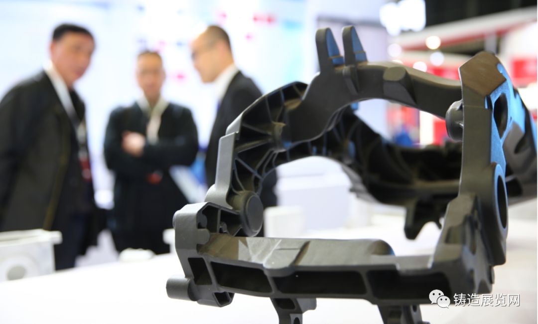 做金属表面处理行业的领军者记广东罗庚机器人有限公司