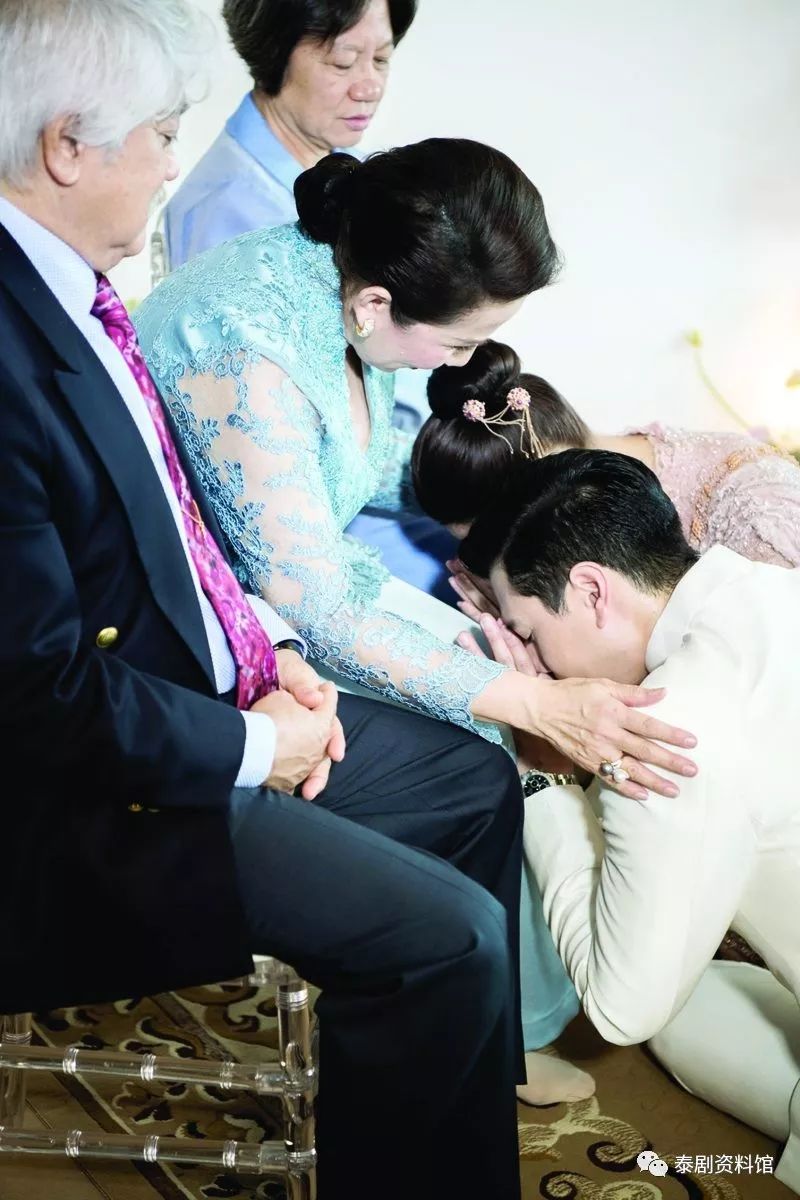 泰国娱乐domepakorn与女友订婚将于8月17日结婚