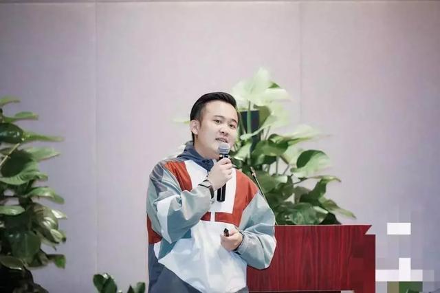 大咖说零汗健身杨作霖从零开始挥洒汗水