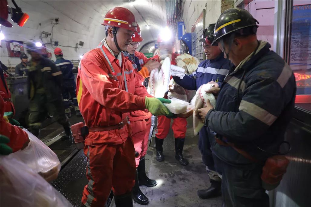 金家渠煤矿滴灌帮扶点对点,"1 n" 帮扶模式见成效