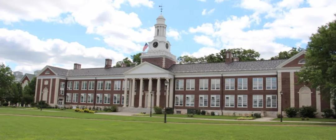 89usnews排名:北部 4位置:ewing township, new jersey新泽西学院32