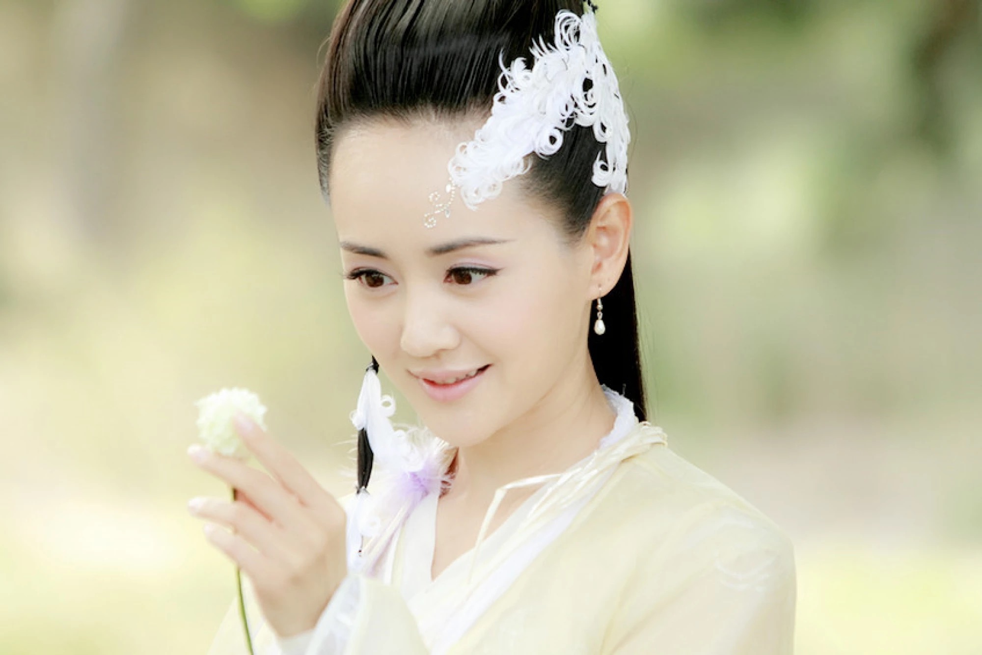 东宫最美并不是女主小枫这两位要是再年轻一点才是绝色