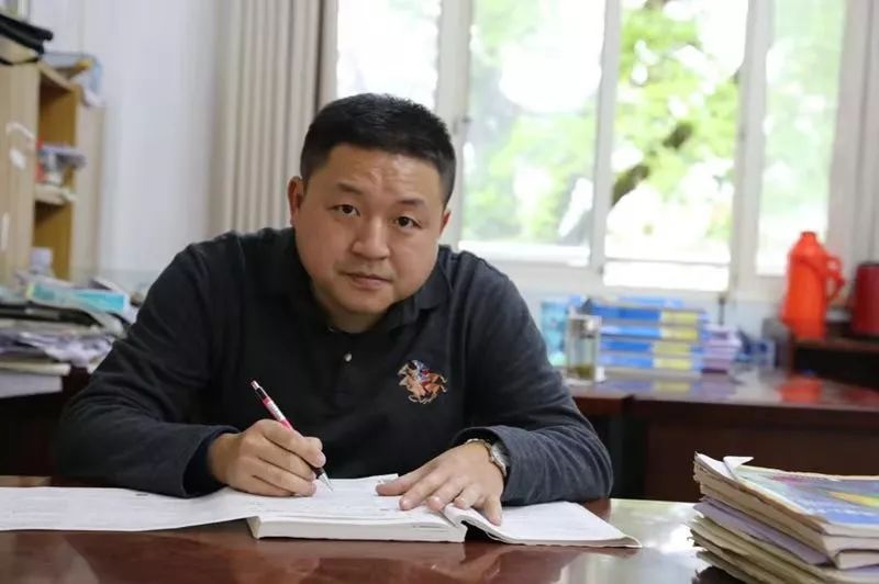 来自景德镇一中优秀学子将会有今年高考文理科冠军本次分享会上