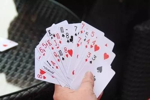 2019路劲杯镇江新区掼蛋大赛来了,超值大奖等你赢!不服来战