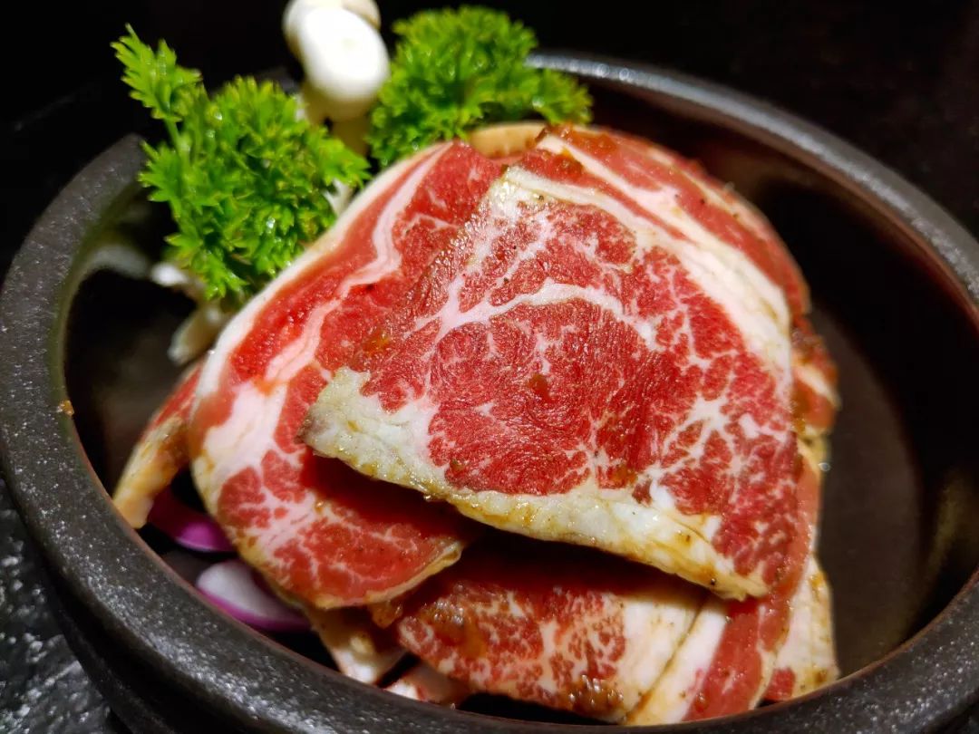 仅4折吃【九田家烤肉料理】超值3-4人餐,调味五花肉,黑胡椒肥牛,一饱