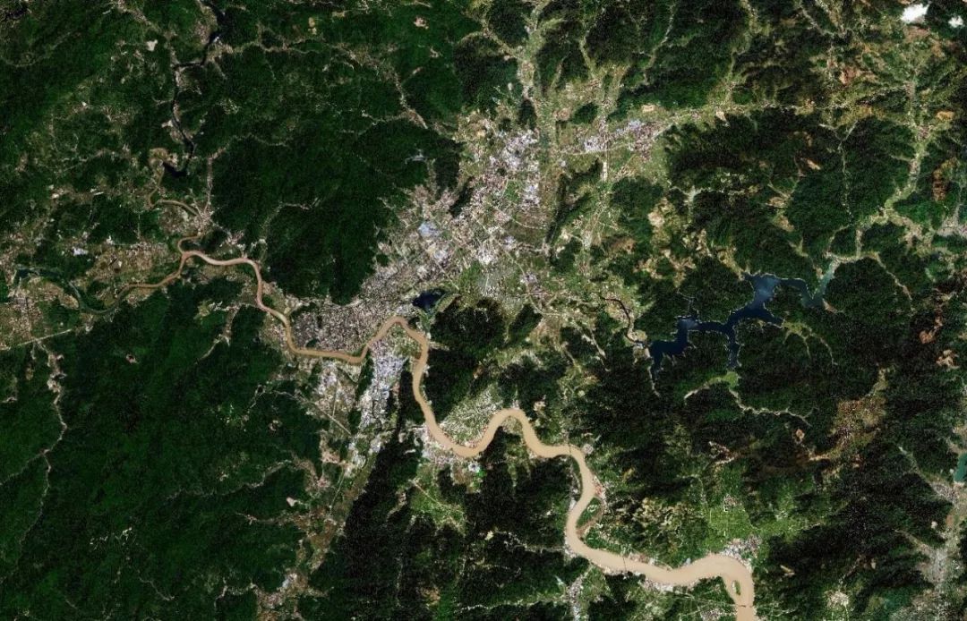 卫星图告诉你,"利奇马"在临海干了什么?