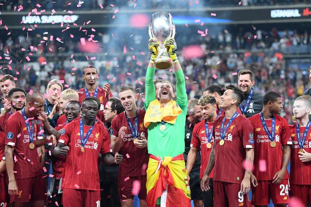 这是利物浦史第4座欧洲超级杯冠军,现在他们已经追平皇马,成为获得