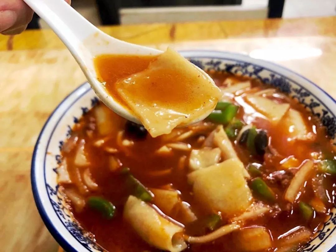 一碗烩面片  烩了三十年