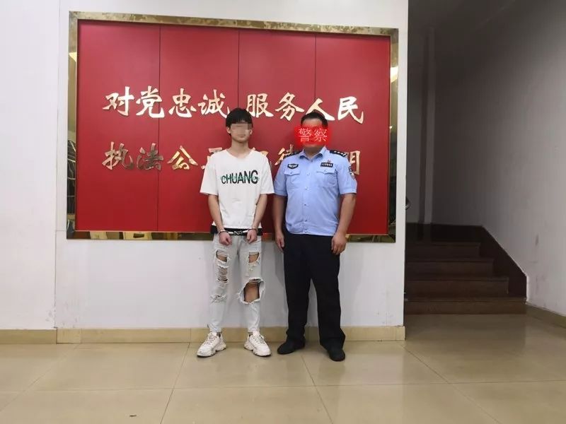 其于当天凌晨02时40分许因喝醉酒在源城区兴源路一ktv门口路边睡着了