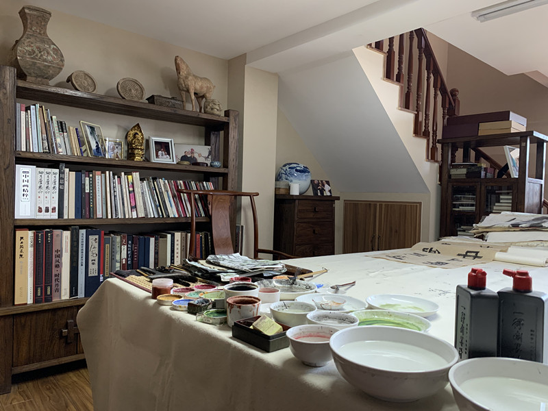 轩阳国际董事长张艳维专程拜访秦商新机遇特邀嘉宾著名画家惠敏老师