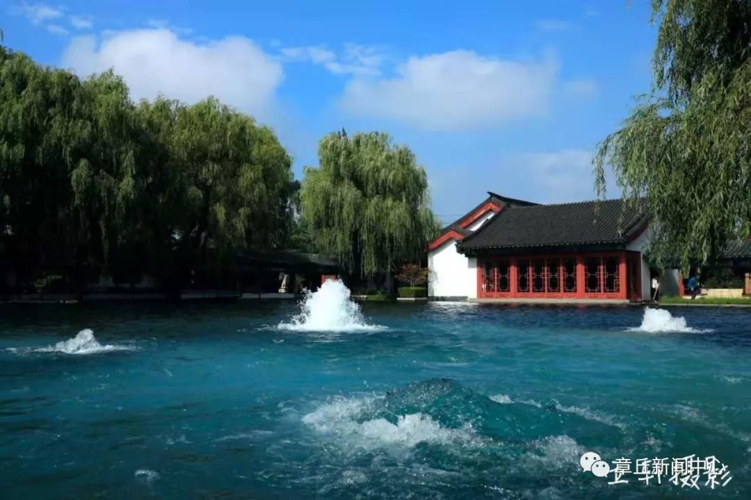 大雨過後,章丘群泉噴湧,創水位新高!_公園