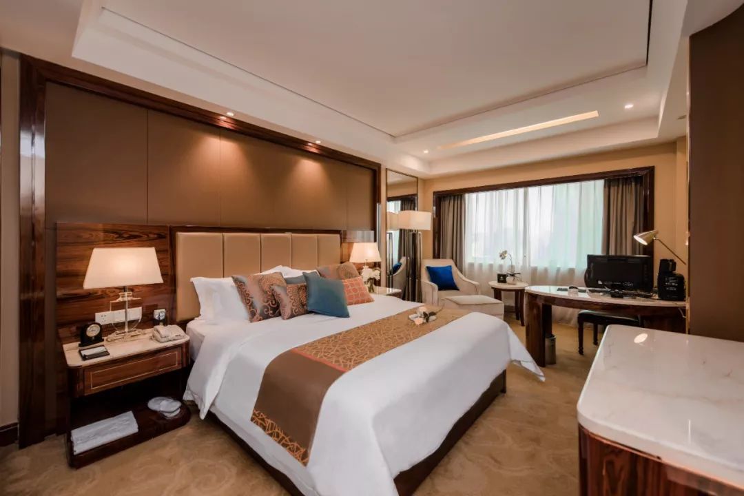 2017年度湖南省宾客最满意酒店衡阳神龙大酒店