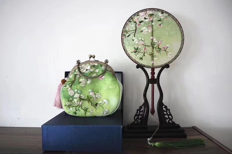 月兔套装 刺绣包包搭配双面绣美扇 m