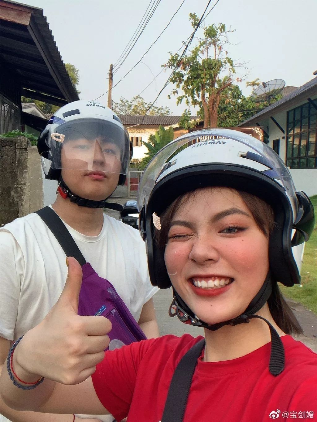 宝剑嫂一份巨无霸正经的自我介绍