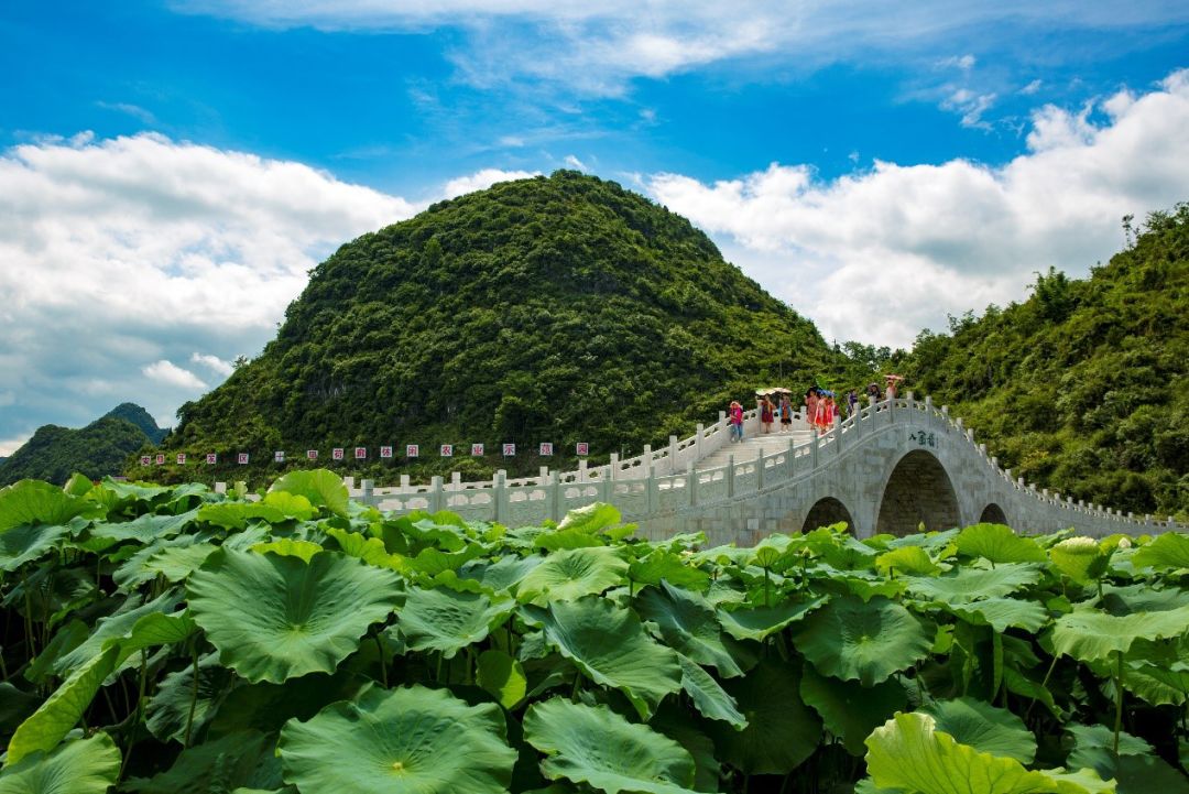 长沙向西4小时,夏天您得盖被子睡觉了!_安顺