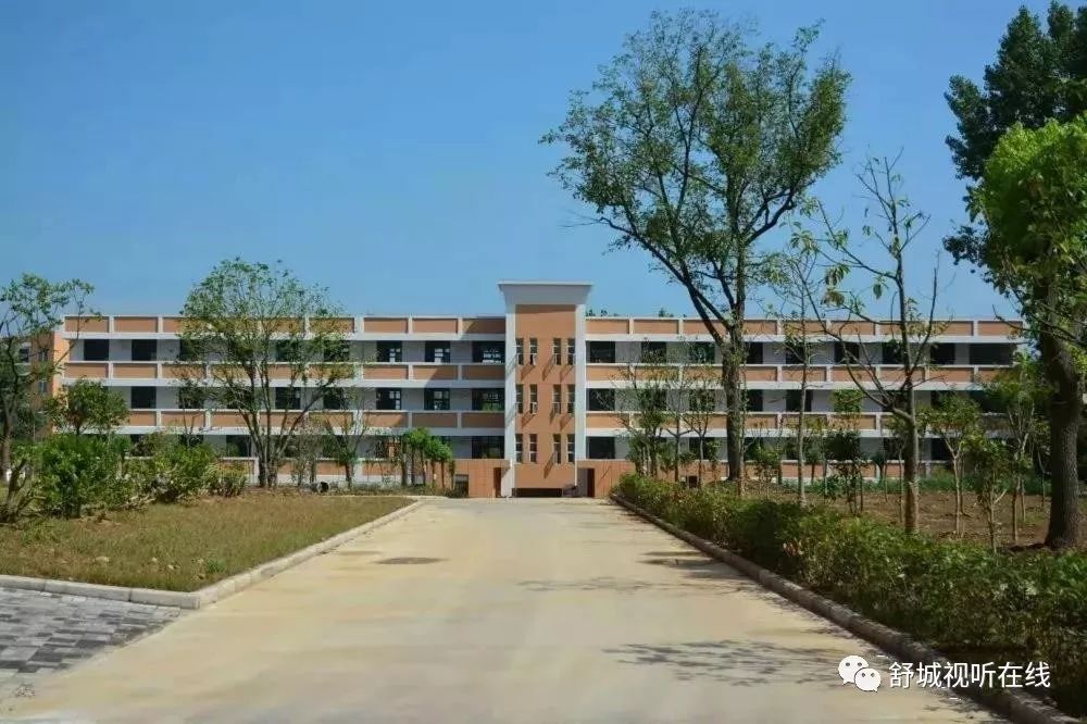 舒城停办近十年的南港中学重新办学新校园很美