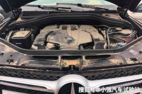 泡水車是指經過水浸泡的車子,一般是指發動機,變速箱被水泡過,浸水