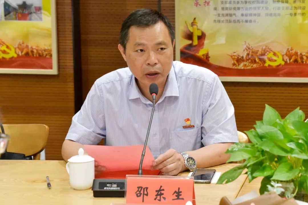 要闻 | 市教育局向福州三中致贺信,钟子谦获奖学金10万元,其奋斗故事