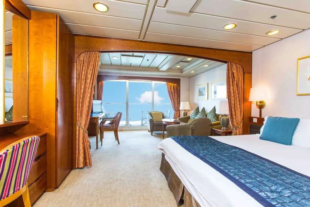 鼓浪屿号游轮美丽珊瑚礁梦幻宫古蓝在海上度假村欢度国庆的方式原来有