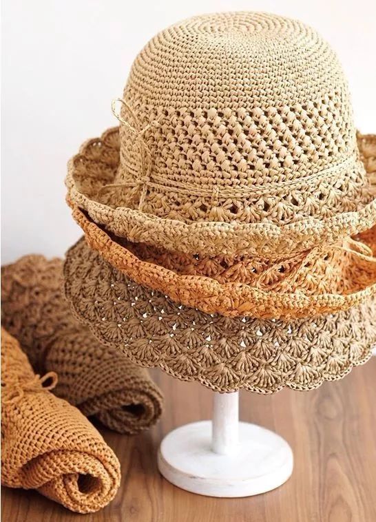 夏日一顶遮阳帽就给自己加分,学会这样钩,全家人的帽子都不用买!