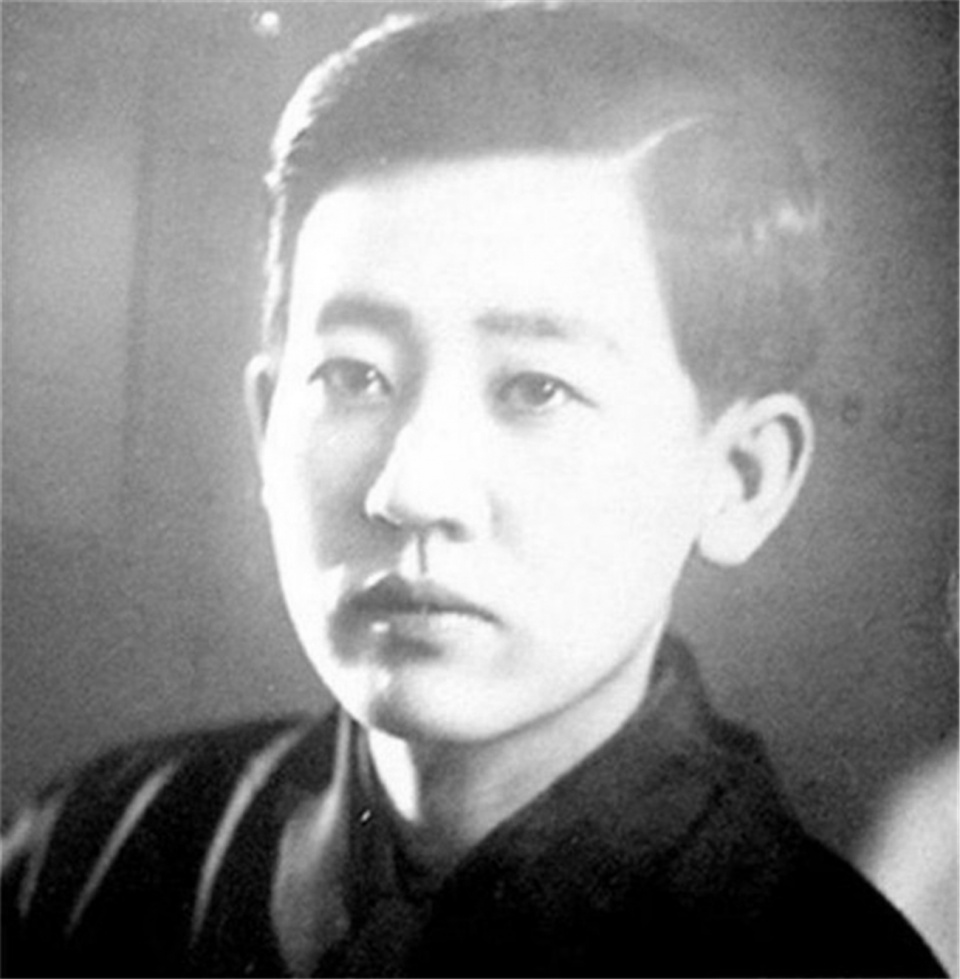 南造云子川岛芳子图片