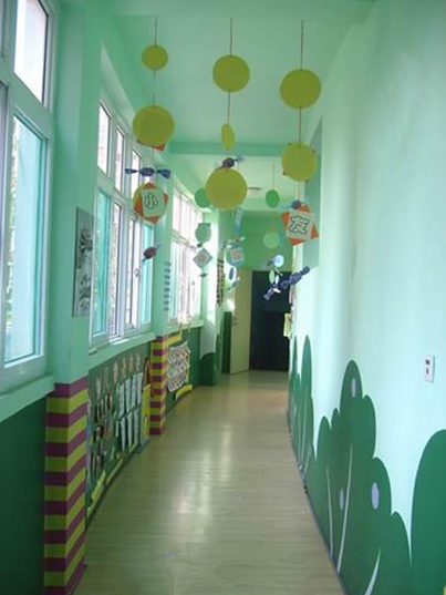 环境创设幼儿园走廊这样布置给孩子一个舒适愉悦的环境