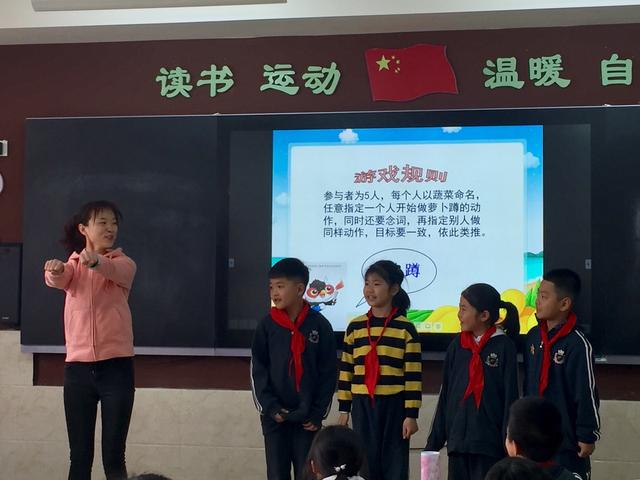 万柏林区凤凰双语小学好不好？2019一周岁了
