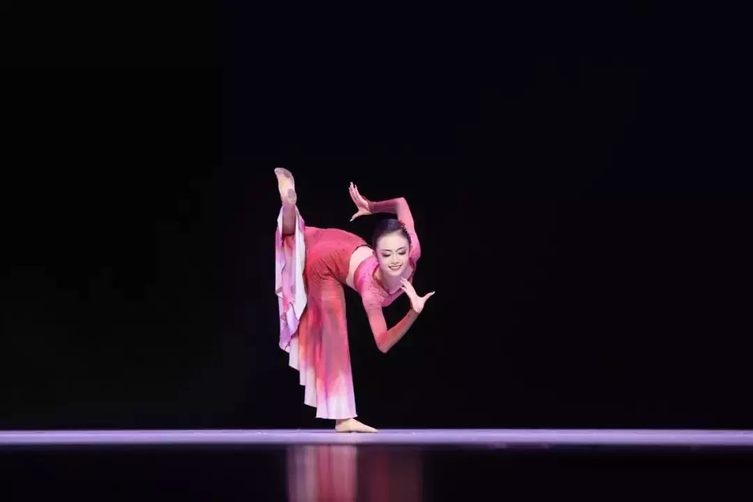 芬芳桃李育人香,第12届"桃李杯"舞蹈展演第二,三场精彩回顾!