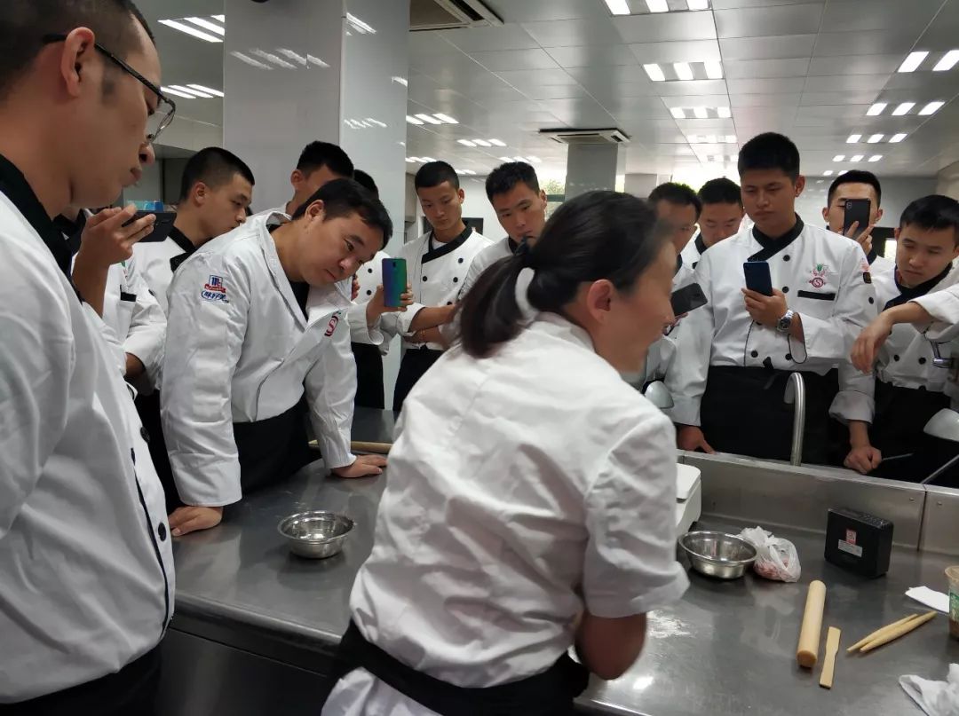 上海尚食职业技能培训学校2019秋季中式面点师中级竞赛班招生