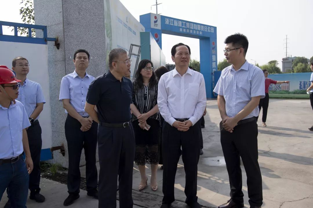 【快讯】市委书记潘早云来三茅街道为项目建设加压鼓劲