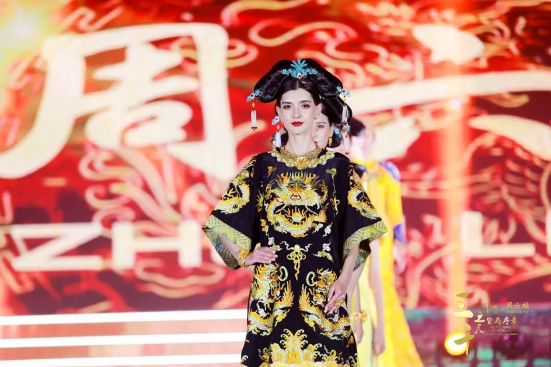 引爆国潮圈粹宴国潮珠宝大秀震撼开启