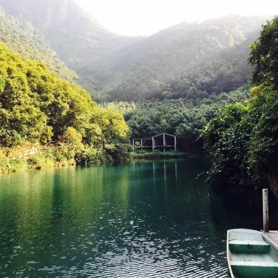 徒步溯溪"小九寨沟"紫云谷,当天往返,说走就走.