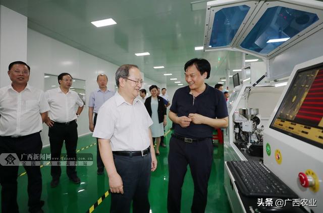 广西日报鹿心社深入恭城平乐荔浦永福蒙山五县市调研