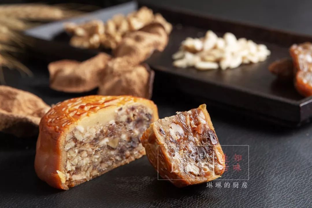 烟熏海味一块特立独行的月饼