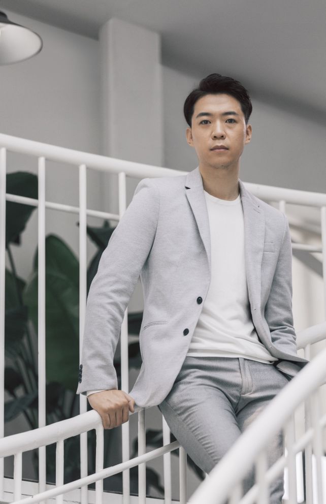 法国喜剧艺术节目册