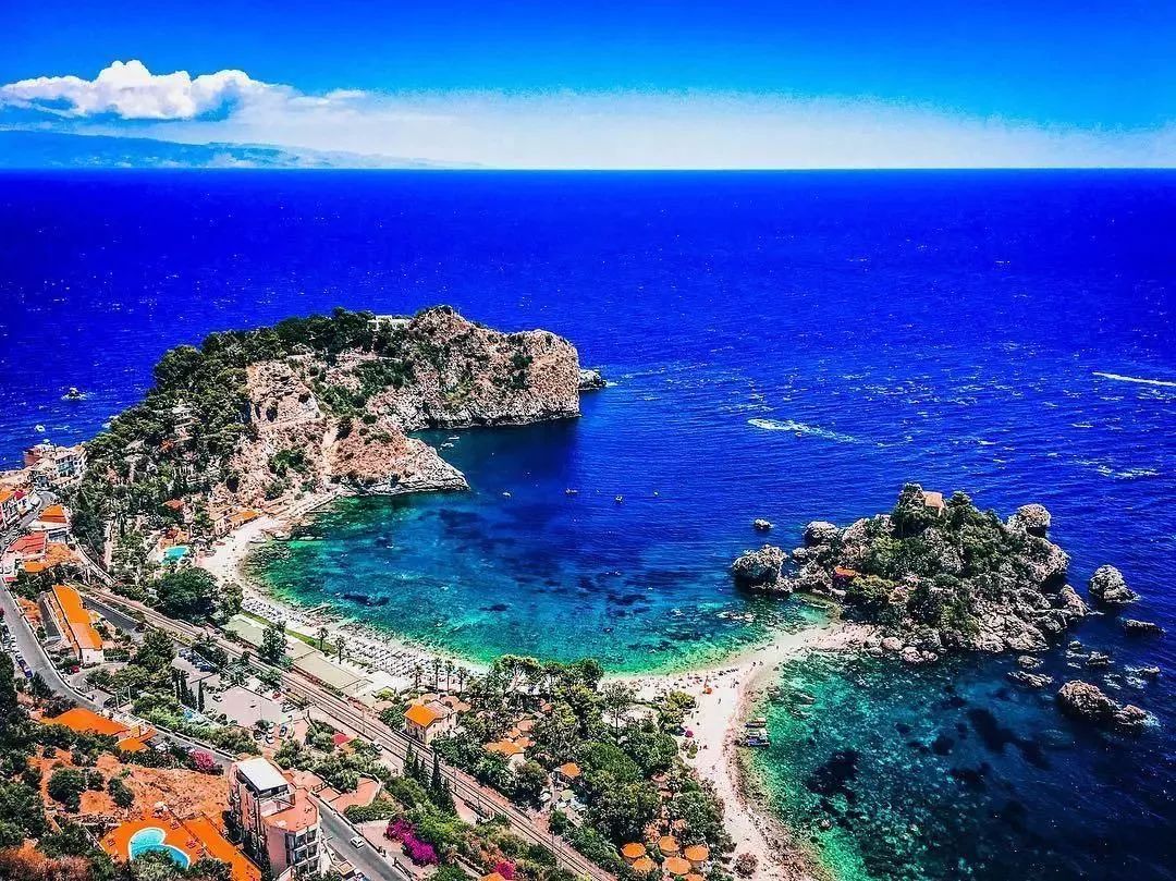 诗意又梦幻,广州人快去!_陶尔米纳