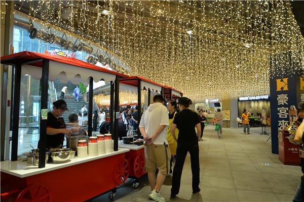 夏日嗨爆预警 带你玩转石桥铺美丽夜市街热闹一夏_重庆