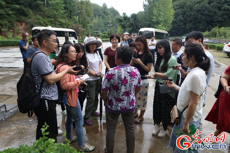 信阳卢氏集团(信阳卢氏集团总资产多少亿)