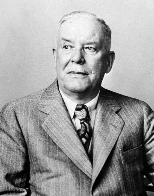 心情一般般的话,读wallace stevens.抑郁了,读john berryman.