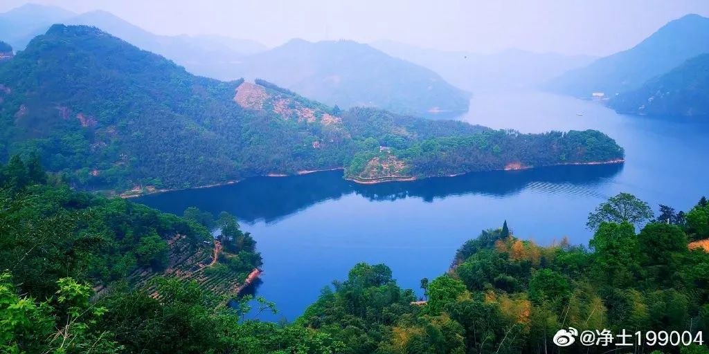 响洪甸水库水净清如许山碧待君来