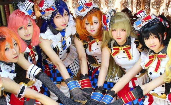 国内最火的4位女装大佬艾比第三轩墨第二第一名副其实