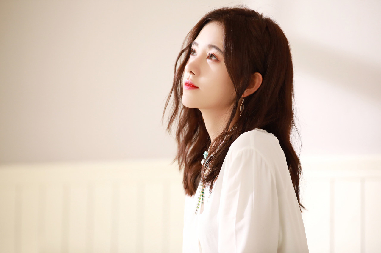 原创她是四川美女被称中国四千年第一美连续入选全球最美面孔你咋看