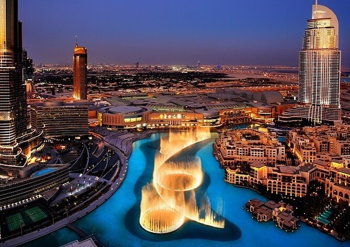 喷出150米水柱,世界上最大的音乐喷泉