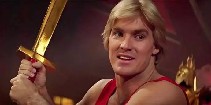 《刺客信条2》《天降奇兵》重启版,《匹诺曹》《沙地传奇前传》等.